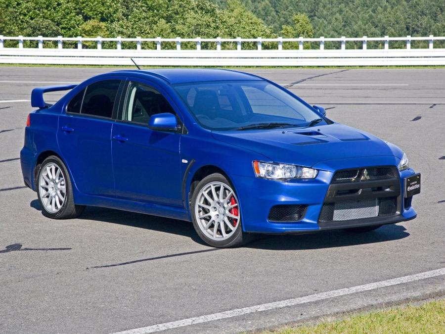  Mitsubishi Lancer Evolution X 2007 года  (фото 13 из 149)